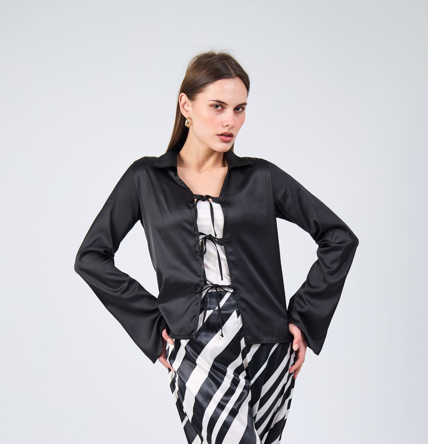 Long Sleeve Shirt With Ties