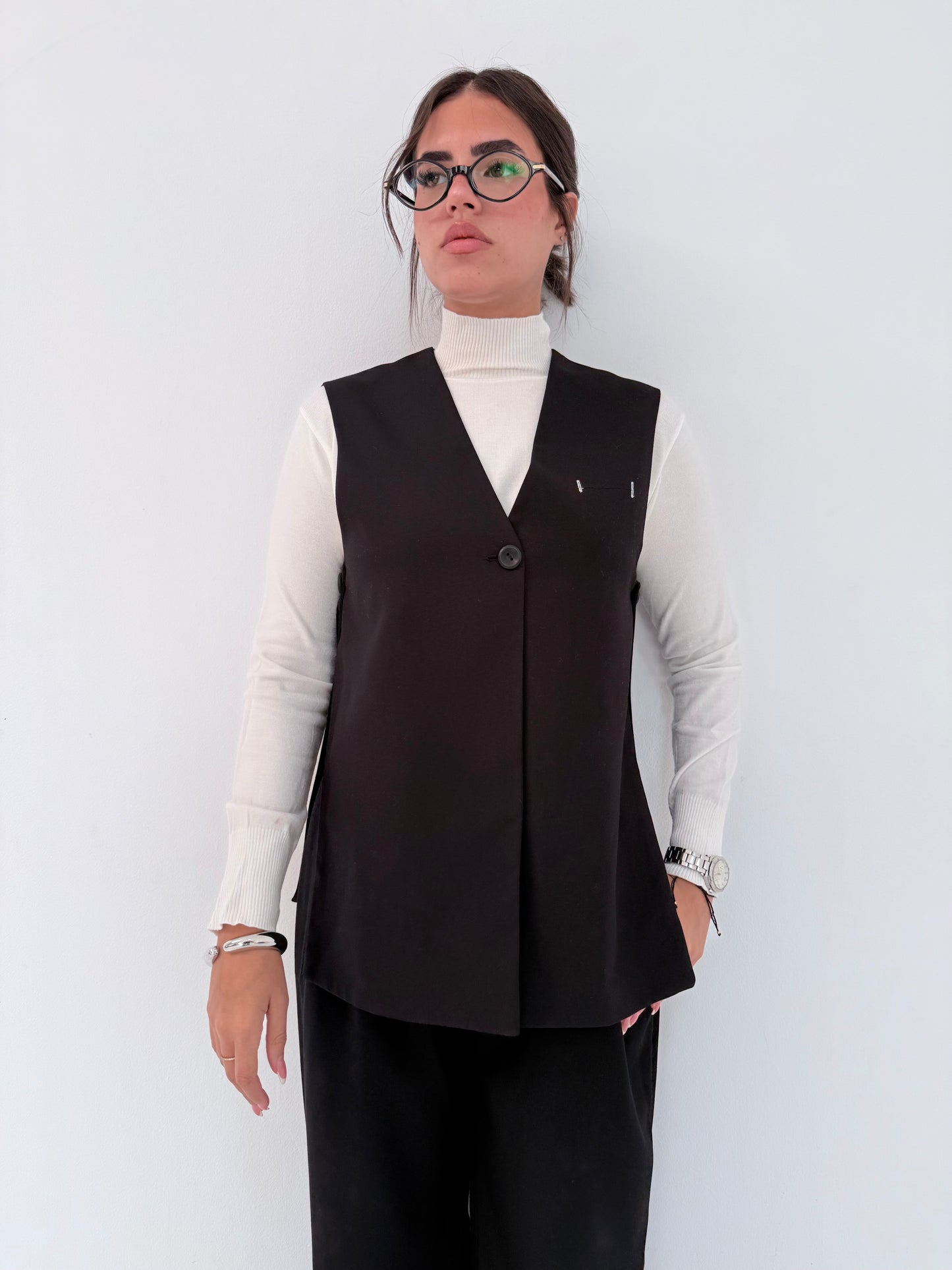 Sleek Mode Vest