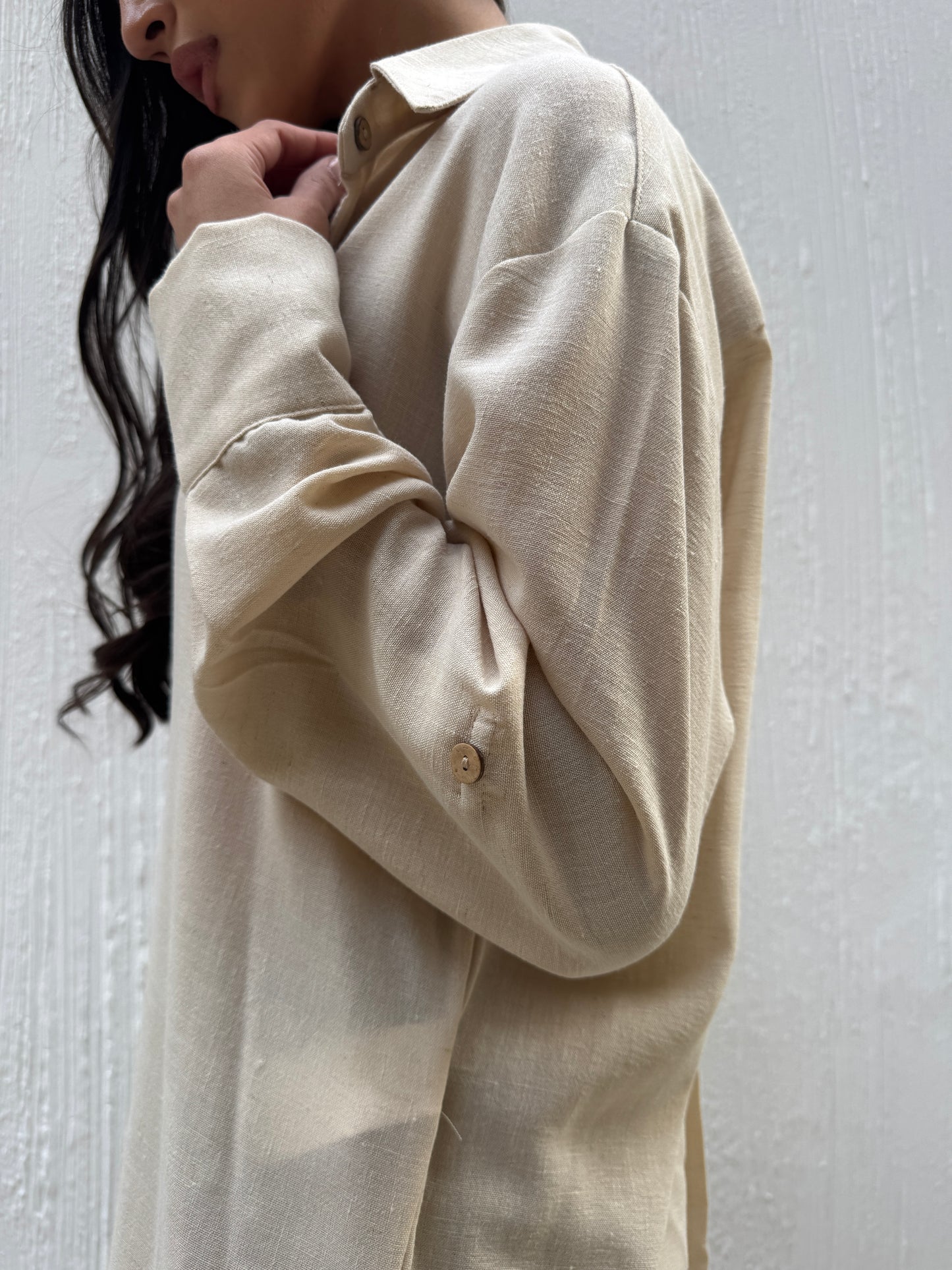 Velora Shirt In Beige