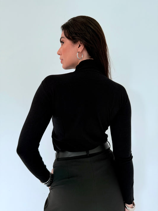 The Sleek Turtleneck In Black