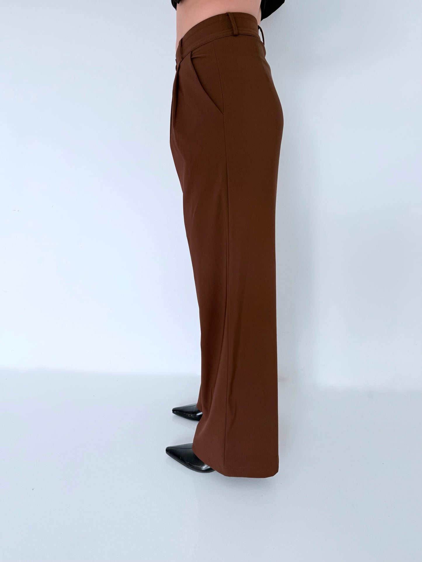 City Line Pants In Brown