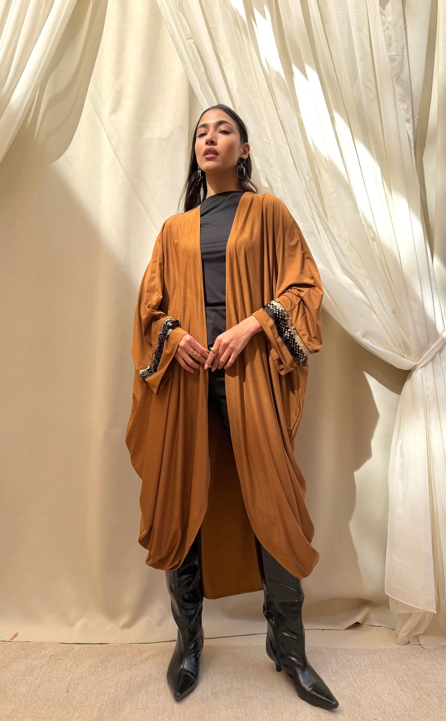 The Flow Kaftan In Camel