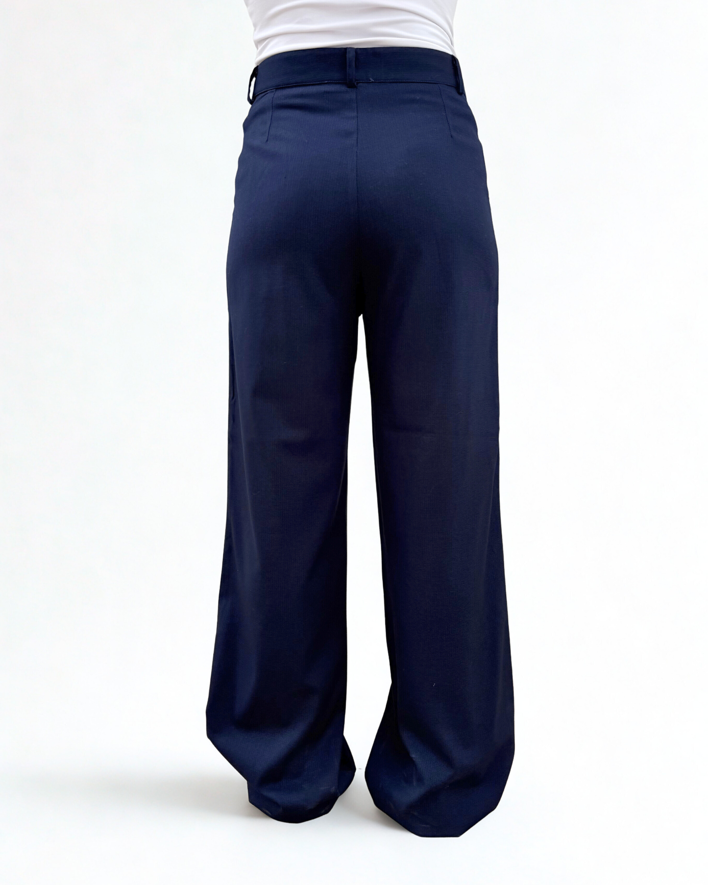 The Essential Pants In DarkBlue