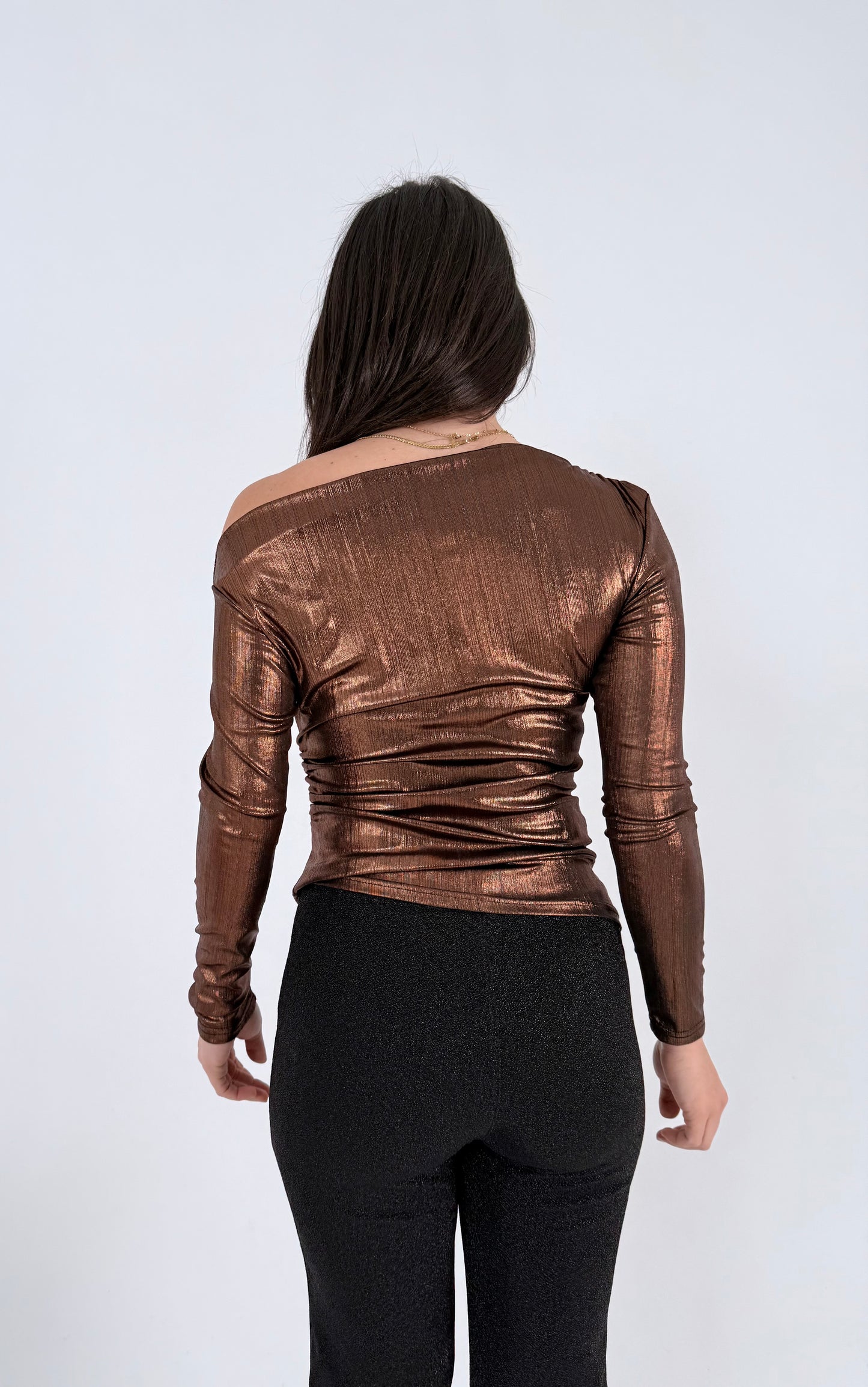 Metalic One-Shoulder Top In Gold